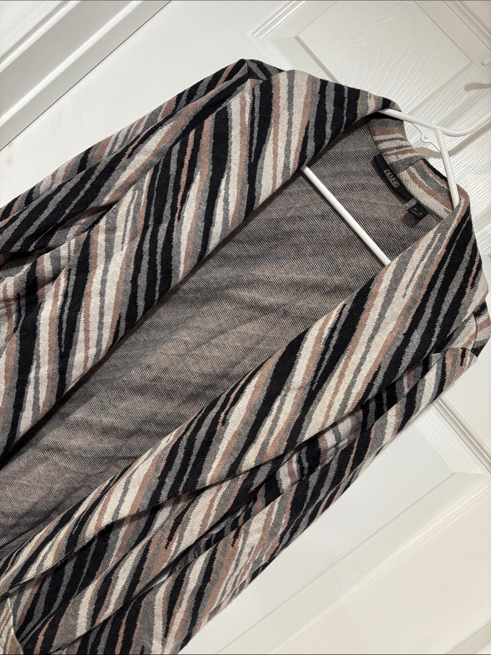 DENNIS by DENNIS BASSO Black and Cream Open Cardigan Sweater